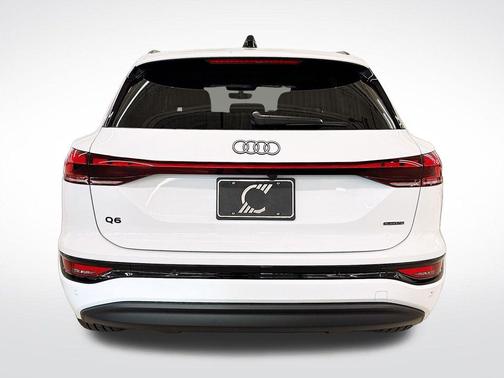 2025 Audi Q6 e-tron Premium