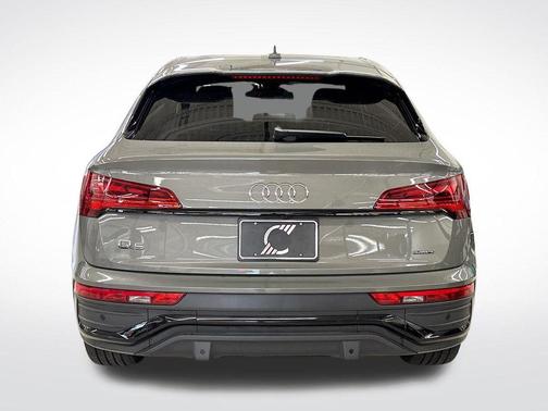 2023 Audi Q5 45 S line quattro Premium