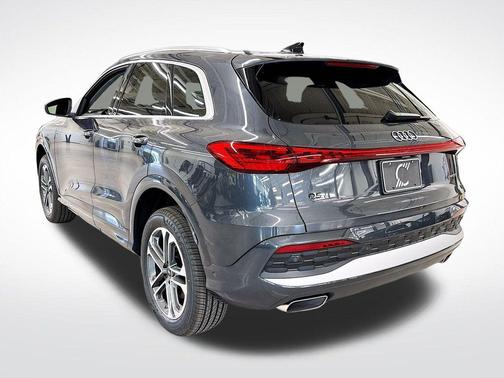 2025 Audi Q5 2.0T quattro Premium