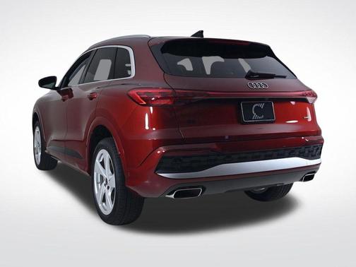 Red Metallic 2026 Audi Q5 PLUS