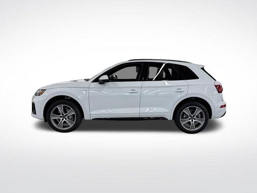 2025 Audi Q5 45 S line quattro Premium