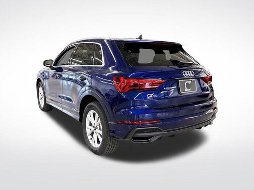 2025 Audi Q3 45 S line Premium