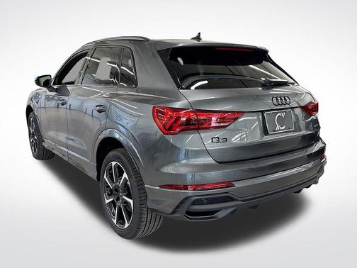 2025 Audi Q3 45 S line Premium