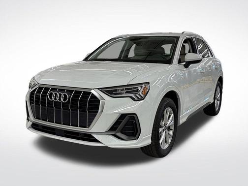 2025 Audi Q3 45 S line Premium