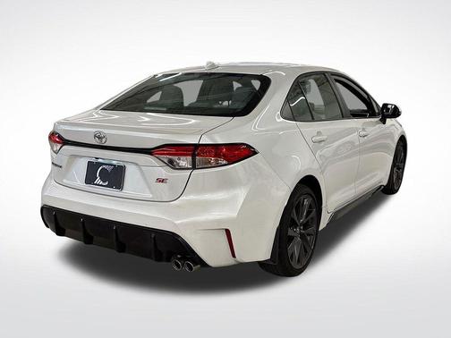 Ice 2025 Toyota Corolla SE