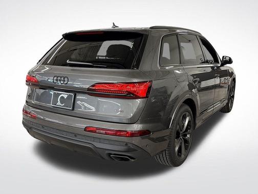 2026 Audi Q7 PLUS