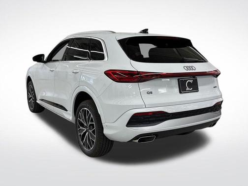 2025 Audi Q5 2.0T quattro Premium