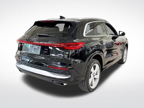 2025 Audi Q5 2.0T quattro Premium