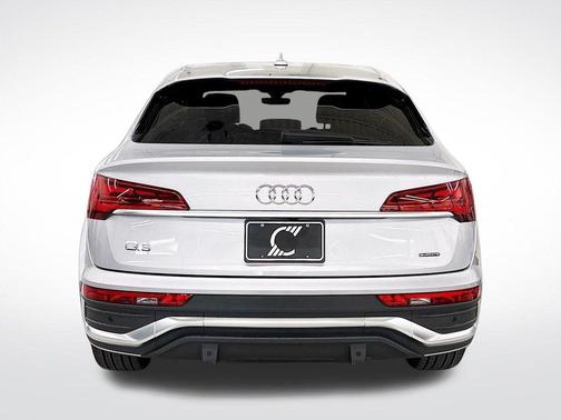 2025 Audi Q5 45 S line quattro Premium