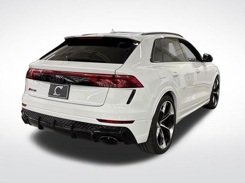 2026 Audi RS Q8 4.0T quattro