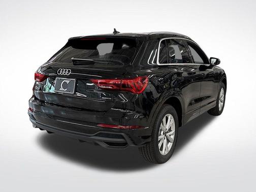 2025 Audi Q3 45 S line Premium