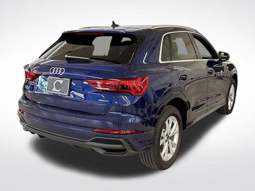 2025 Audi Q3 45 S line Premium