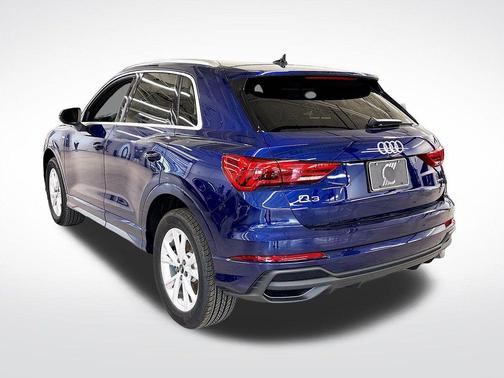 2025 Audi Q3 45 S line Premium