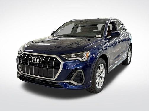 2025 Audi Q3 45 S line Premium
