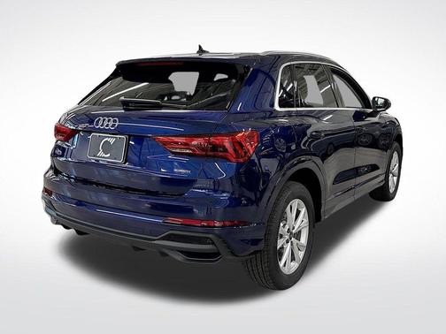 2025 Audi Q3 45 S line Premium