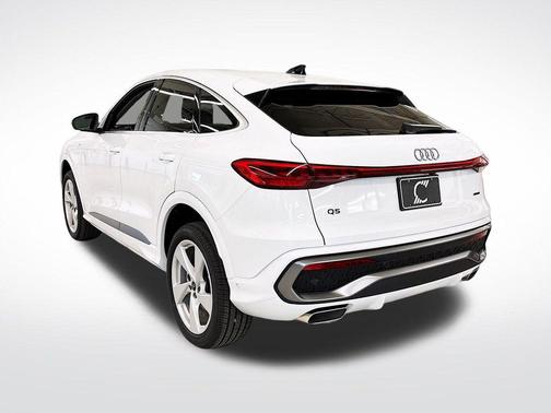 2025 Audi Q5 Sportback 2.0T Premium