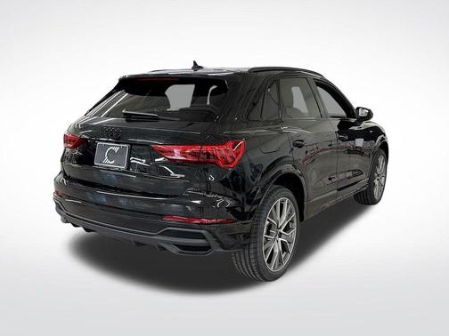 2025 Audi Q3 45 S line Premium