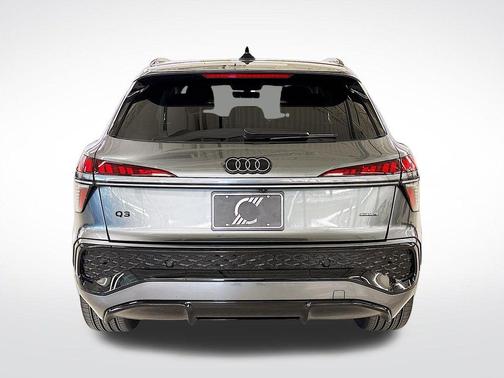 Daytona Gray Pearl 2026 Audi Q3 S line