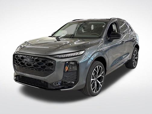 Daytona Gray Pearl 2026 Audi Q3 S line