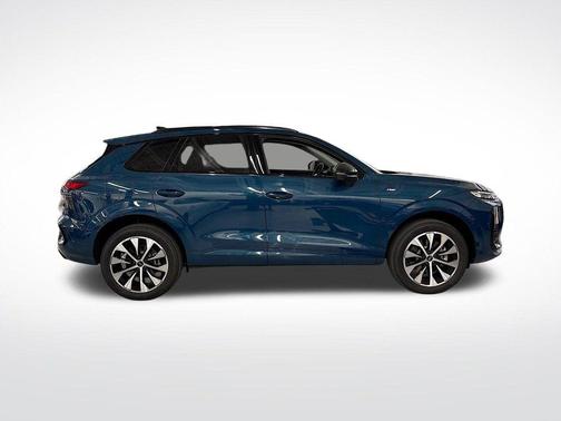 Blue Metallic 2026 Audi Q3 S line