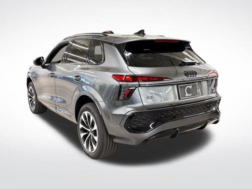 Daytona Gray Pearl 2026 Audi Q3 S line