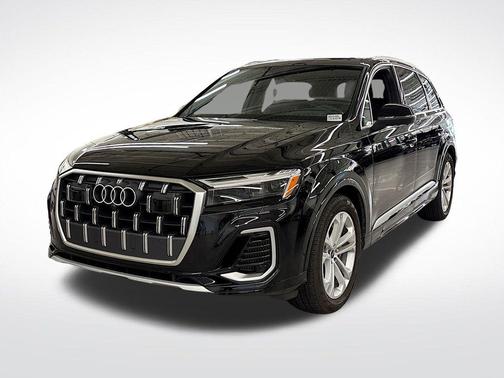 2025 Audi Q7 55 Premium Plus