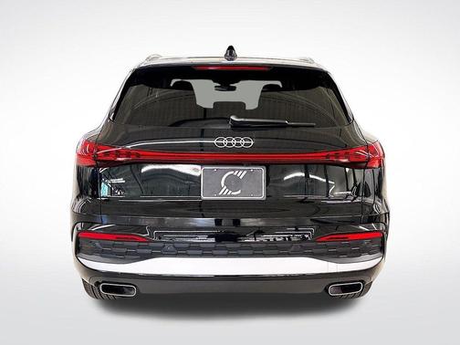 2025 Audi Q5 2.0T quattro Premium