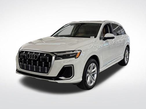 2025 Audi Q7 55 Premium Plus
