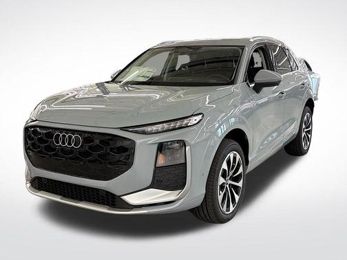 Arrow Gray Pearl 2026 Audi Q3 S line
