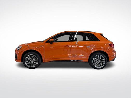 2025 Audi Q3 45 S line Premium