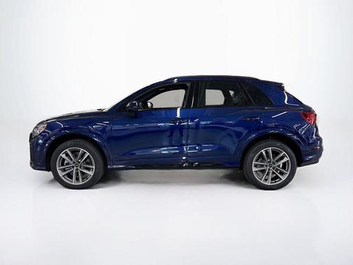 2025 Audi Q3 45 S line Premium