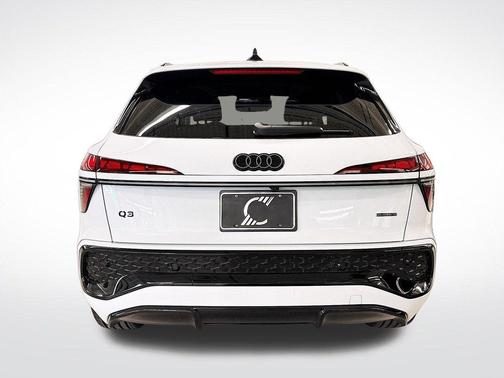 Glacier White Metallic 2026 Audi Q3 S line