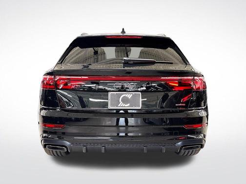 Mythos Black Metallic 2026 Audi Q8 55 Premium