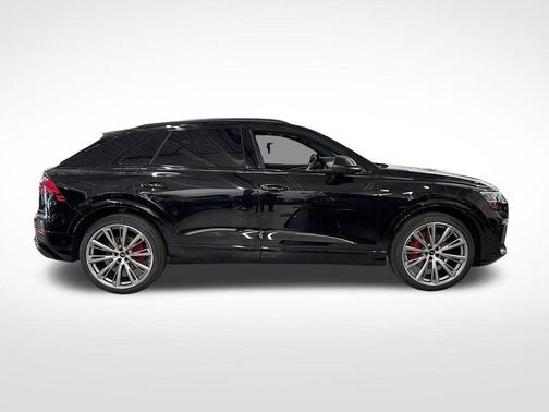 Mythos Black Metallic 2026 Audi Q8 55 Premium