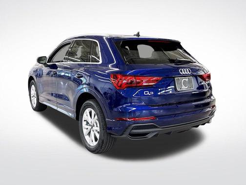 2025 Audi Q3 45 S line Premium