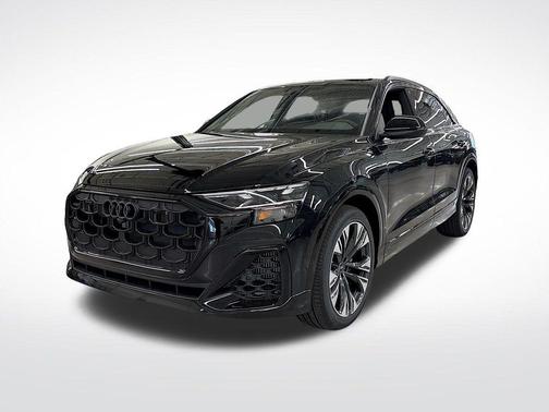 2025 Audi Q8 55 Premium