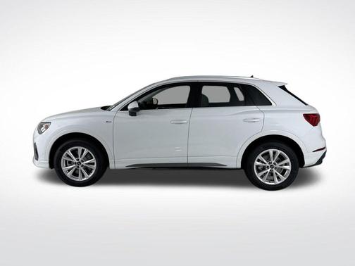 Glacier White Metallic 2025 Audi Q3 45 S line Premium