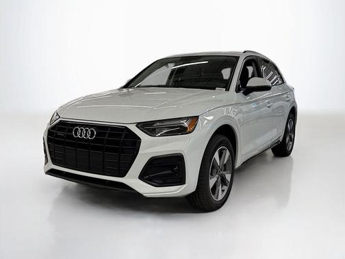 2025 Audi Q5 40 Premium