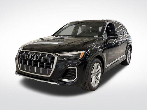 2025 Audi Q7 55 Premium Plus