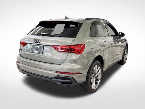 2025 Audi Q3 45 S line Premium