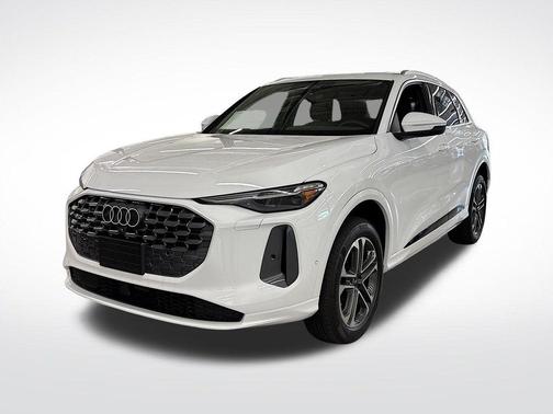 White 2026 Audi Q5 PLUS