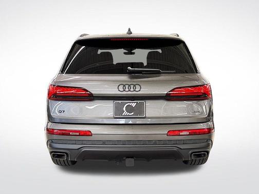 Samurai Gray Metallic 2026 Audi Q7 45 Premium
