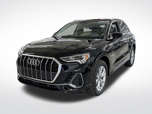 2025 Audi Q3 45 S line Premium