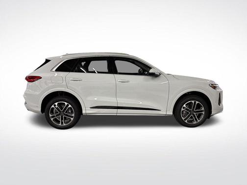 2025 Audi Q5 2.0T quattro Premium
