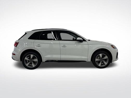 2025 Audi Q5 40 Premium