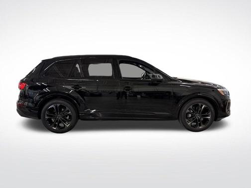 2026 Audi Q7 PLUS