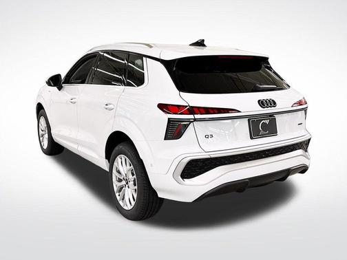 Glacier White Metallic 2026 Audi Q3 S line