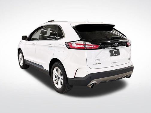 Oxford White 2019 Ford Edge SEL