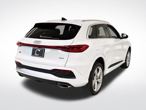 2025 Audi Q5 2.0T quattro Premium