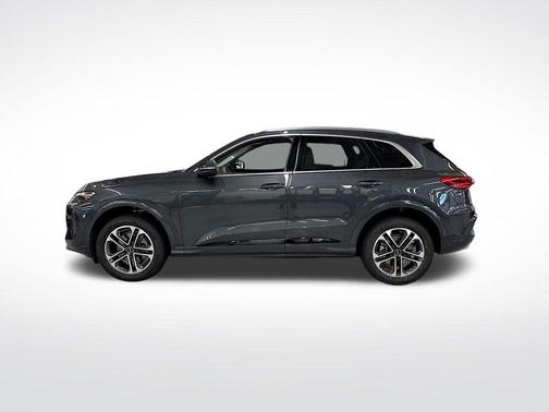 2025 Audi Q5 2.0T quattro Premium